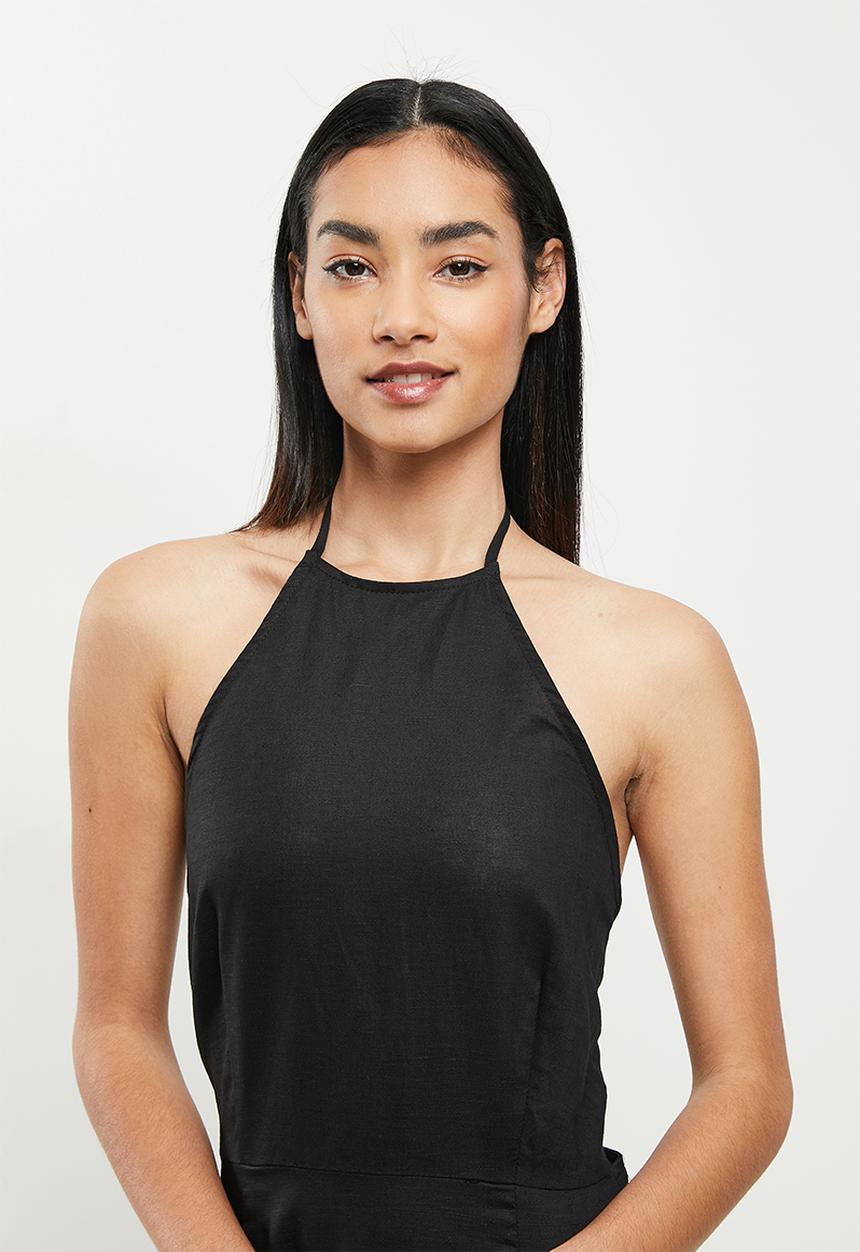Glamorous - Petite halter neck back tie mini dress - black
