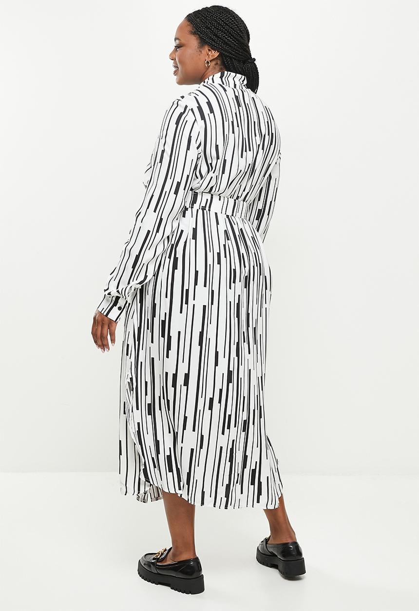 Me&B - Plus belted linen blend dress - black & white 