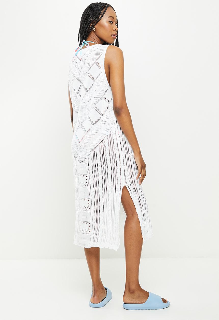 dailyfriday - Side slit low v-neck kaftan - white