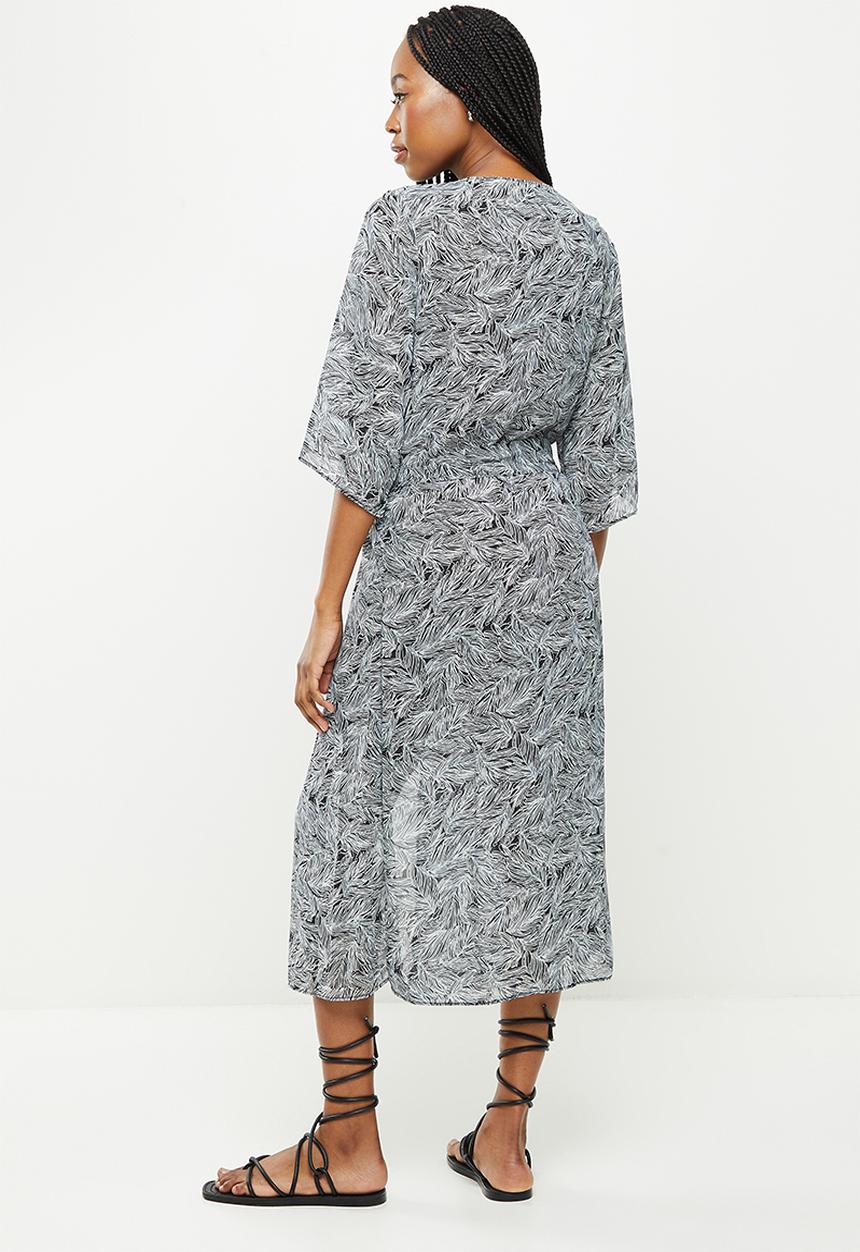 dailyfriday - Short sleeve kaftan - black based print