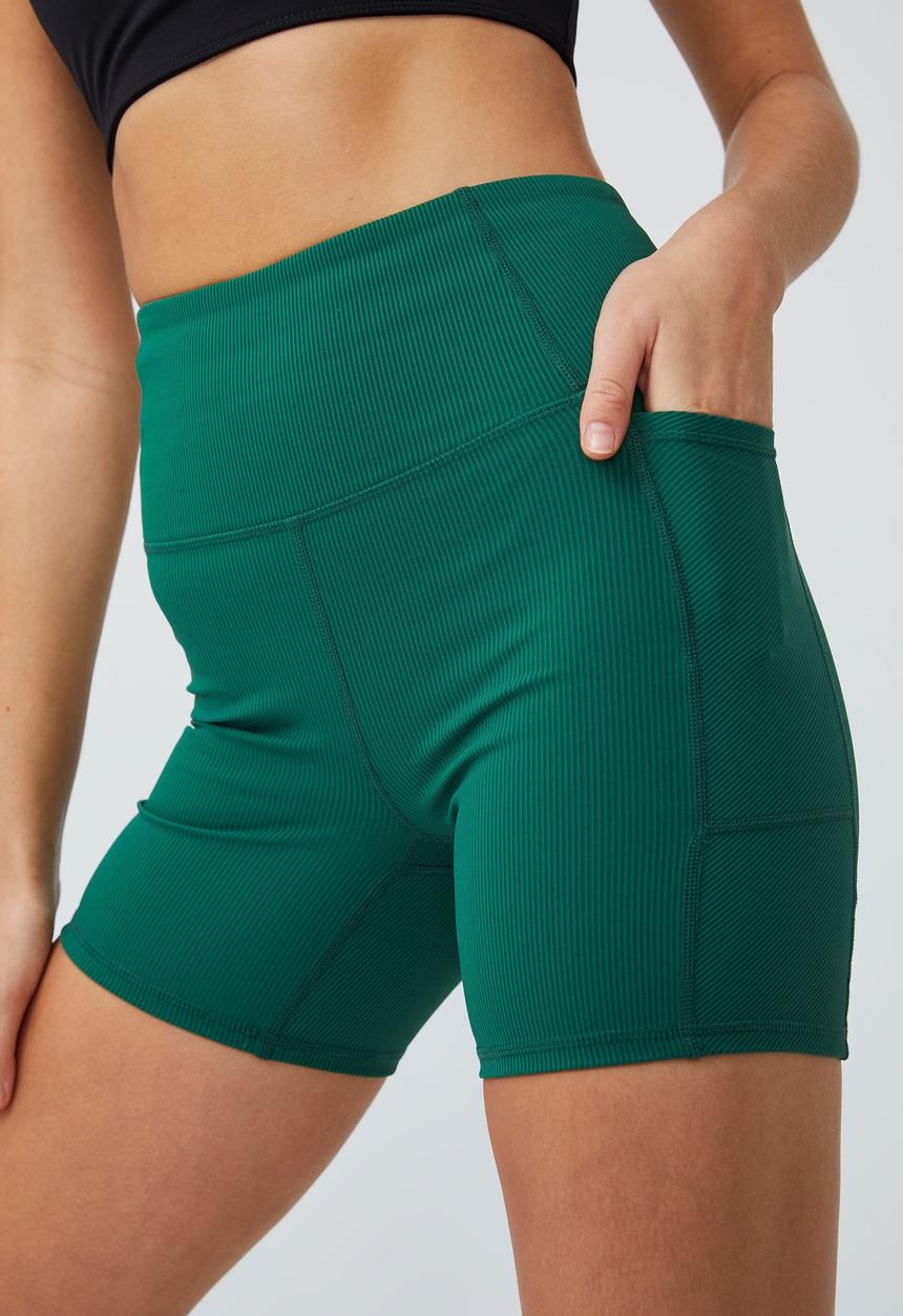 Cotton On - Rib pocket bike short - verdant green