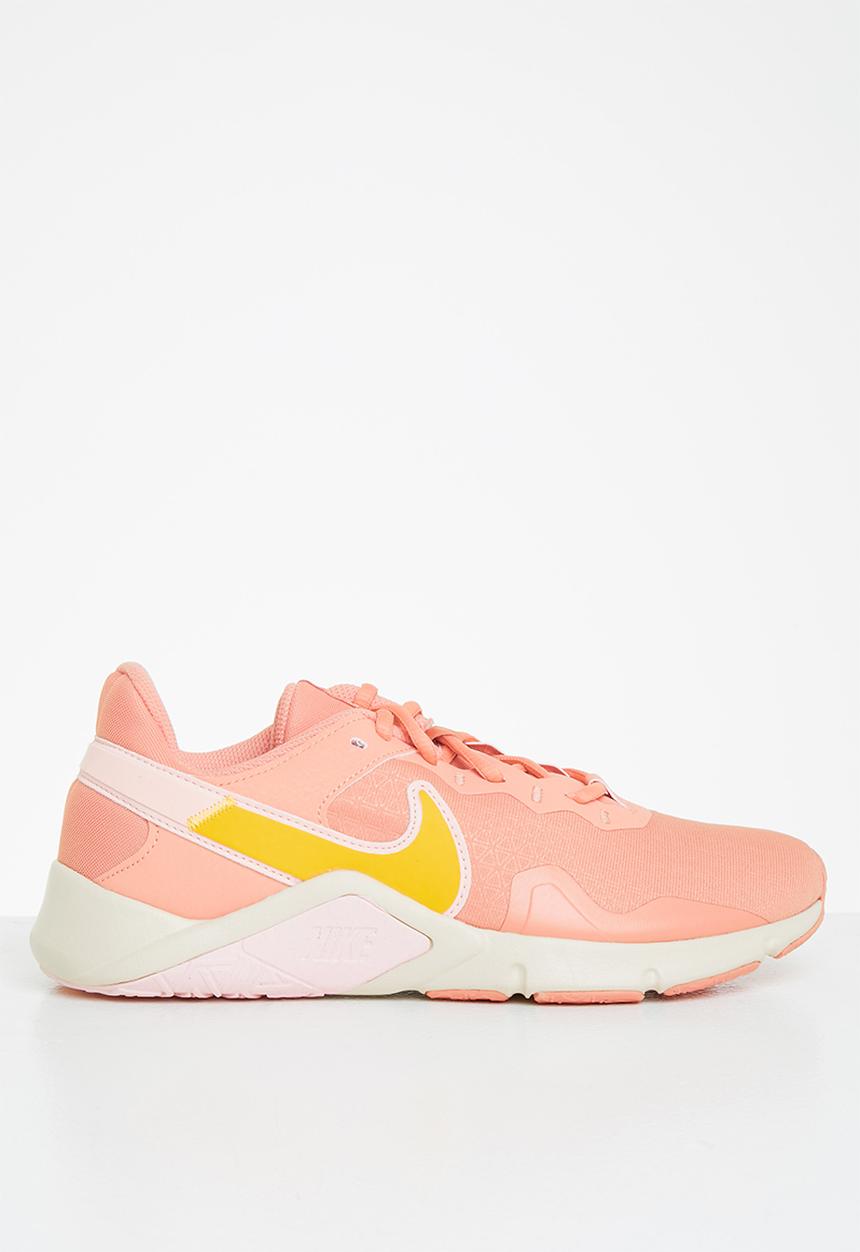 Nike - Nike Legend Essential 2