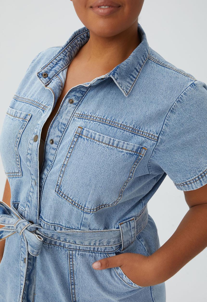 Cotton On - Curve utility mini dress - mid wash
