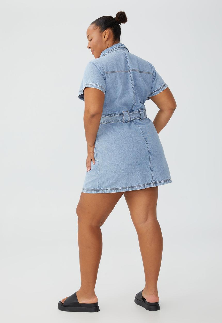 Cotton On - Curve utility mini dress - mid wash