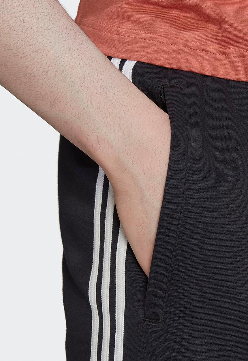 adidas Originals - Adicolor 3-Stripes Cargo Slim Joggers  - black