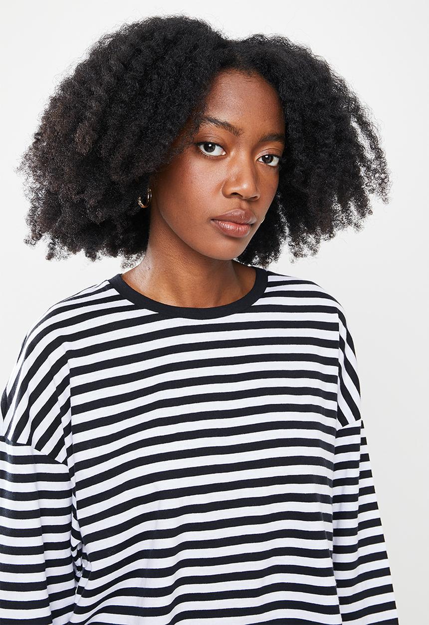 Noisy May - Nelly stripe 3/4  o-neck top - black & white 