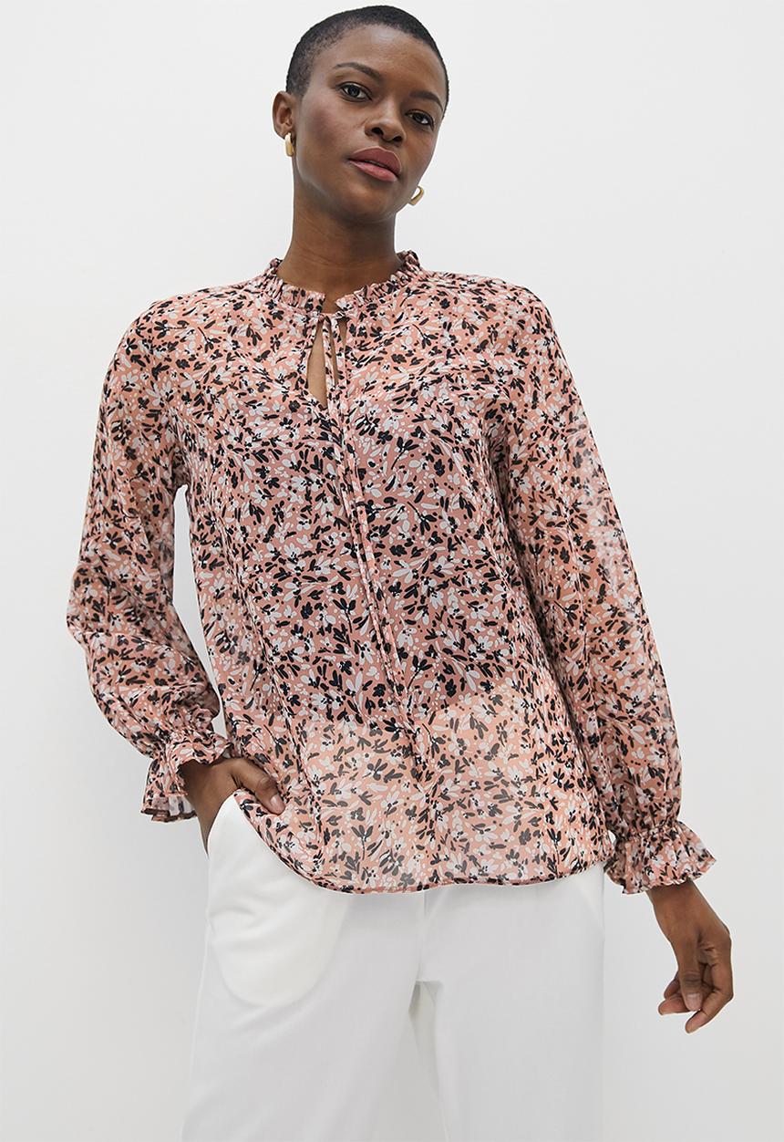 edit - Chiffon Piecrust collar blouse - wild flower ditsy