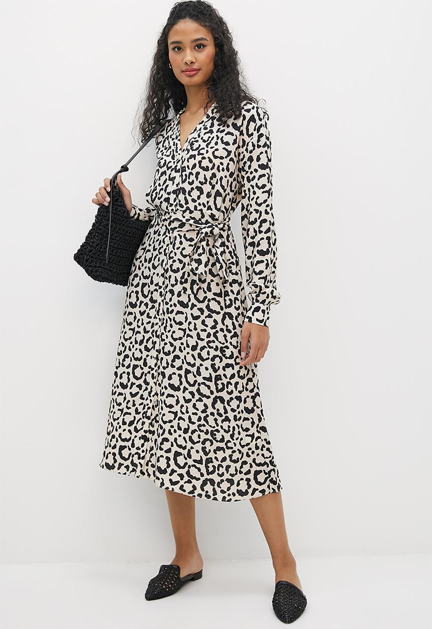 edit - Mandarin collar belted midi dress - mono animal