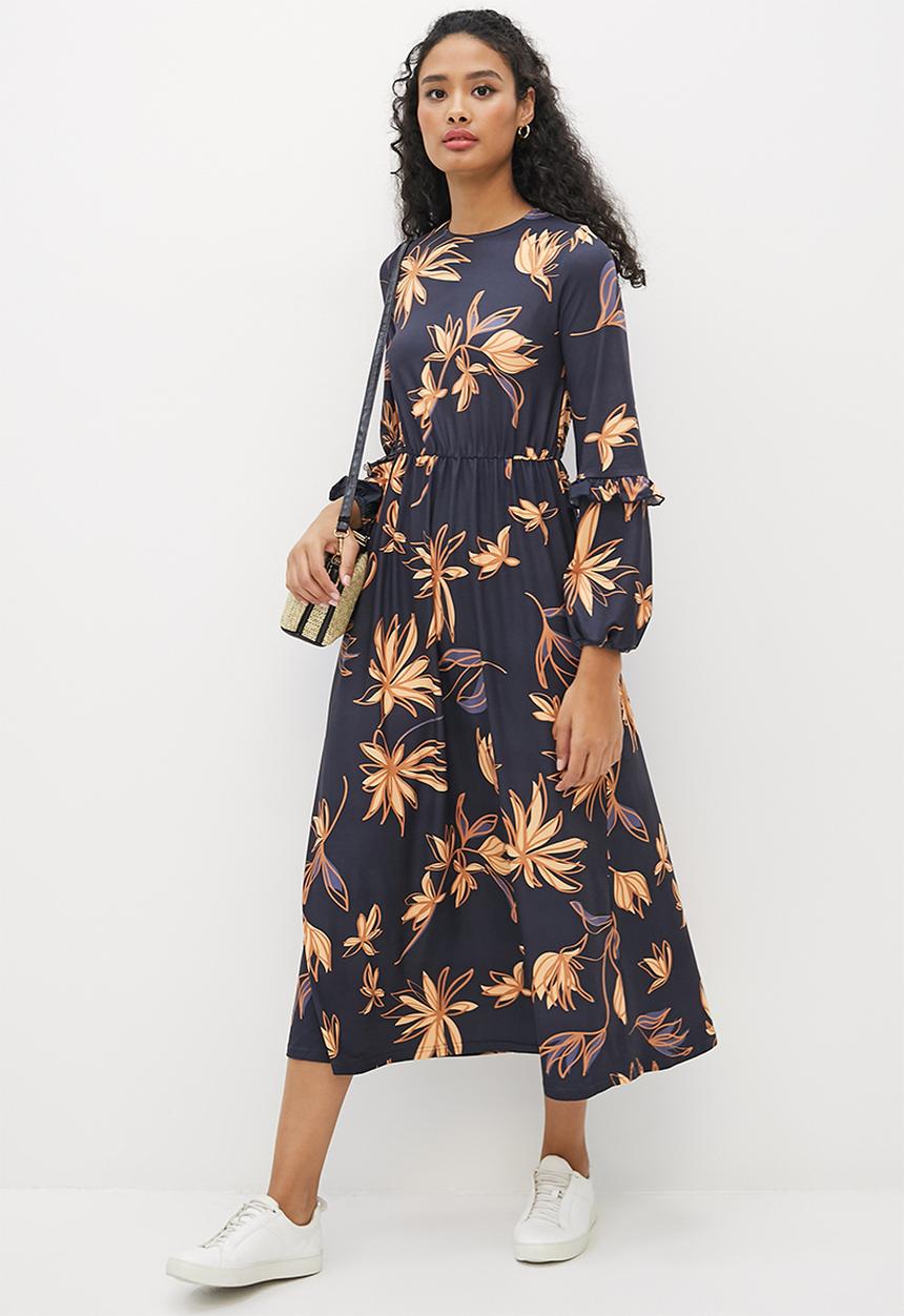edit - Frilly knit fit & flare midi - ink scribble