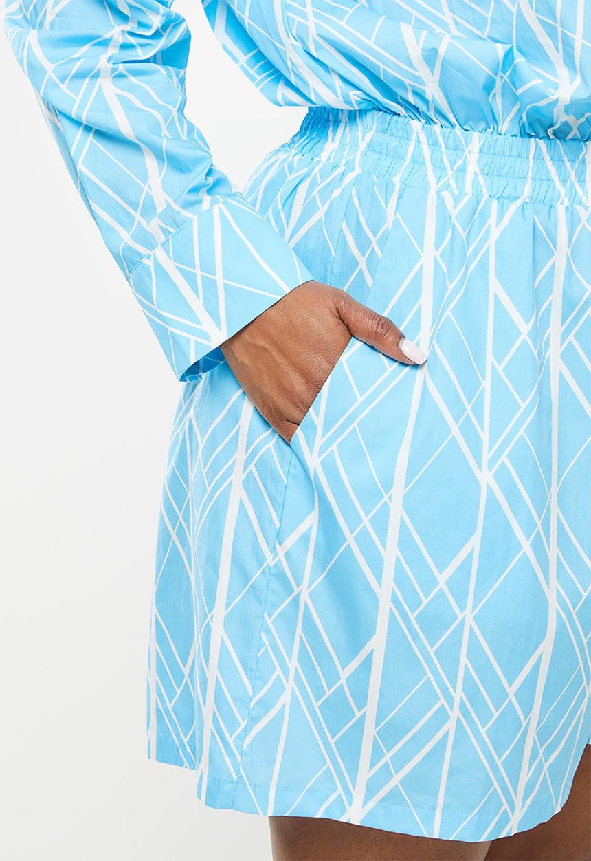 Glamorous - Plus abstract geo print long sleeve playsuit - blue