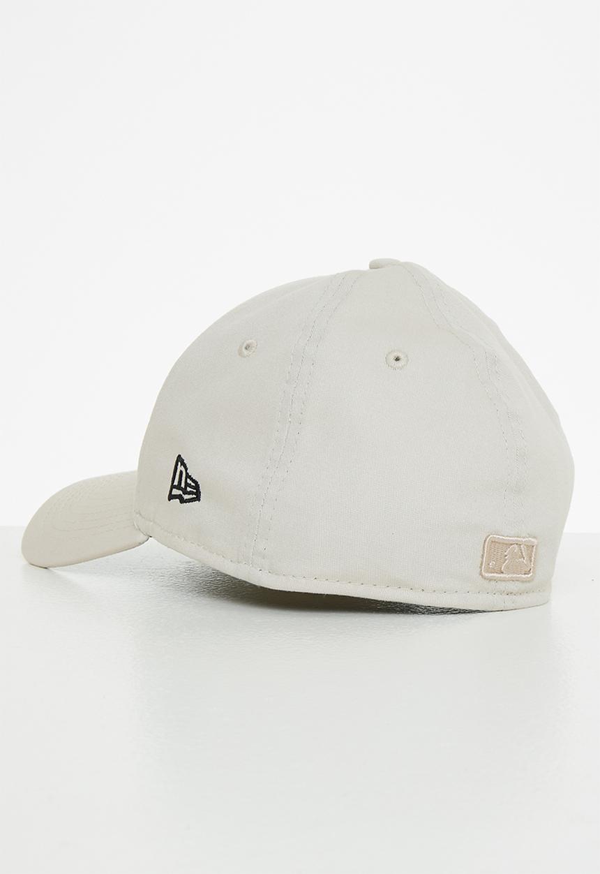 New Era - 3930 League essential losdod - neutral