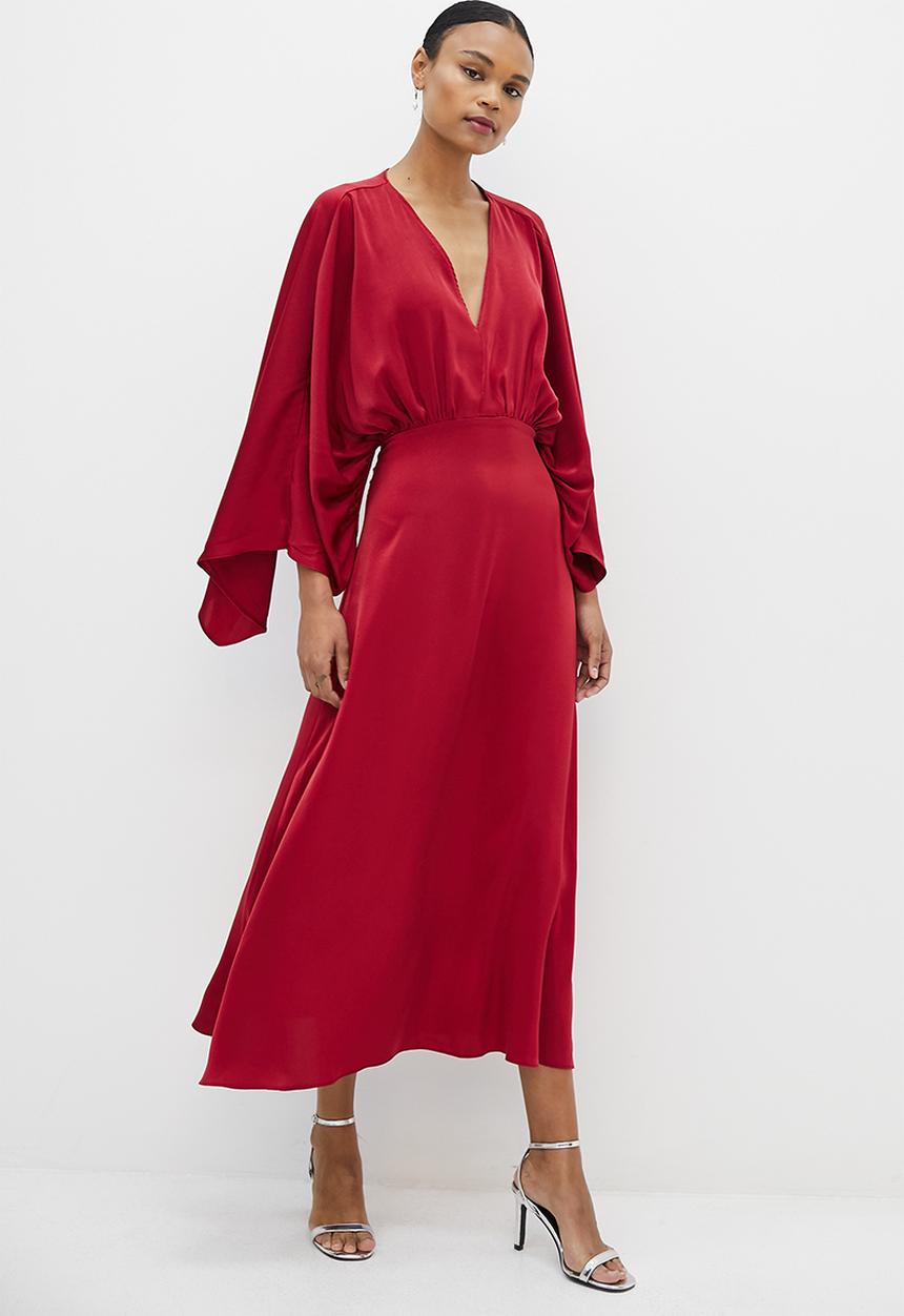 MILLA - Caped sleeve dress - red