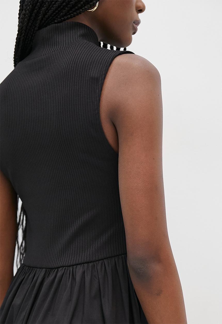 Superbalist - Knit woven combo fit & flare - black