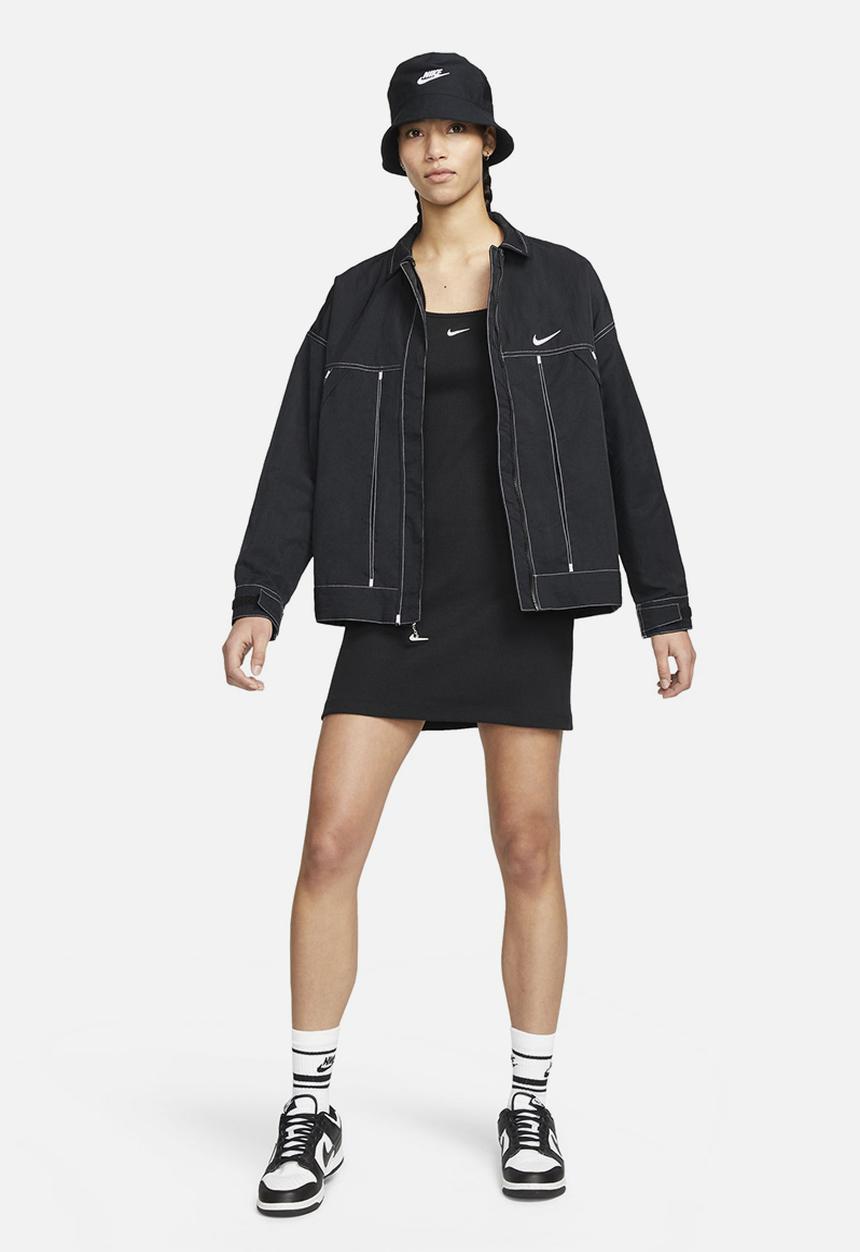 Nike - Women's ribbed dress - black