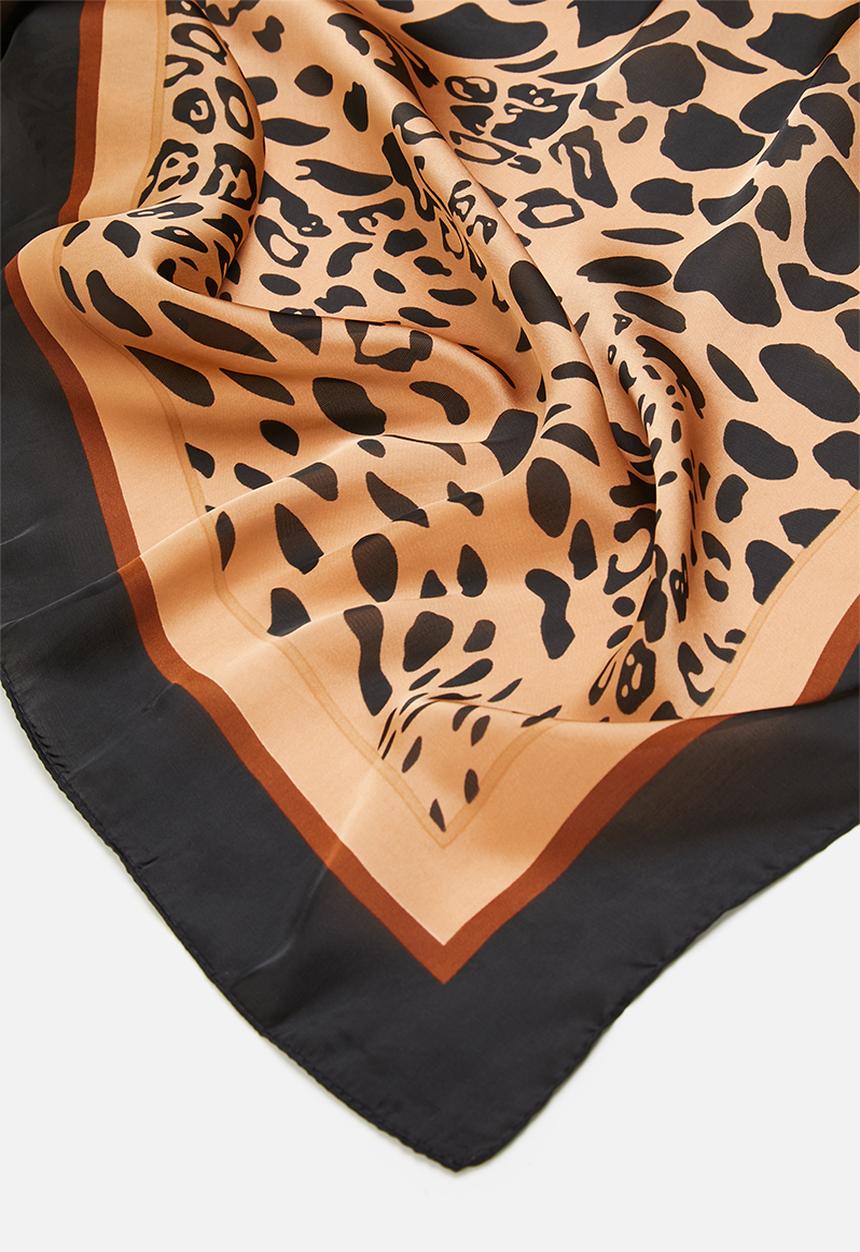 Superbalist - Leopard printed neckerchief - black & brown