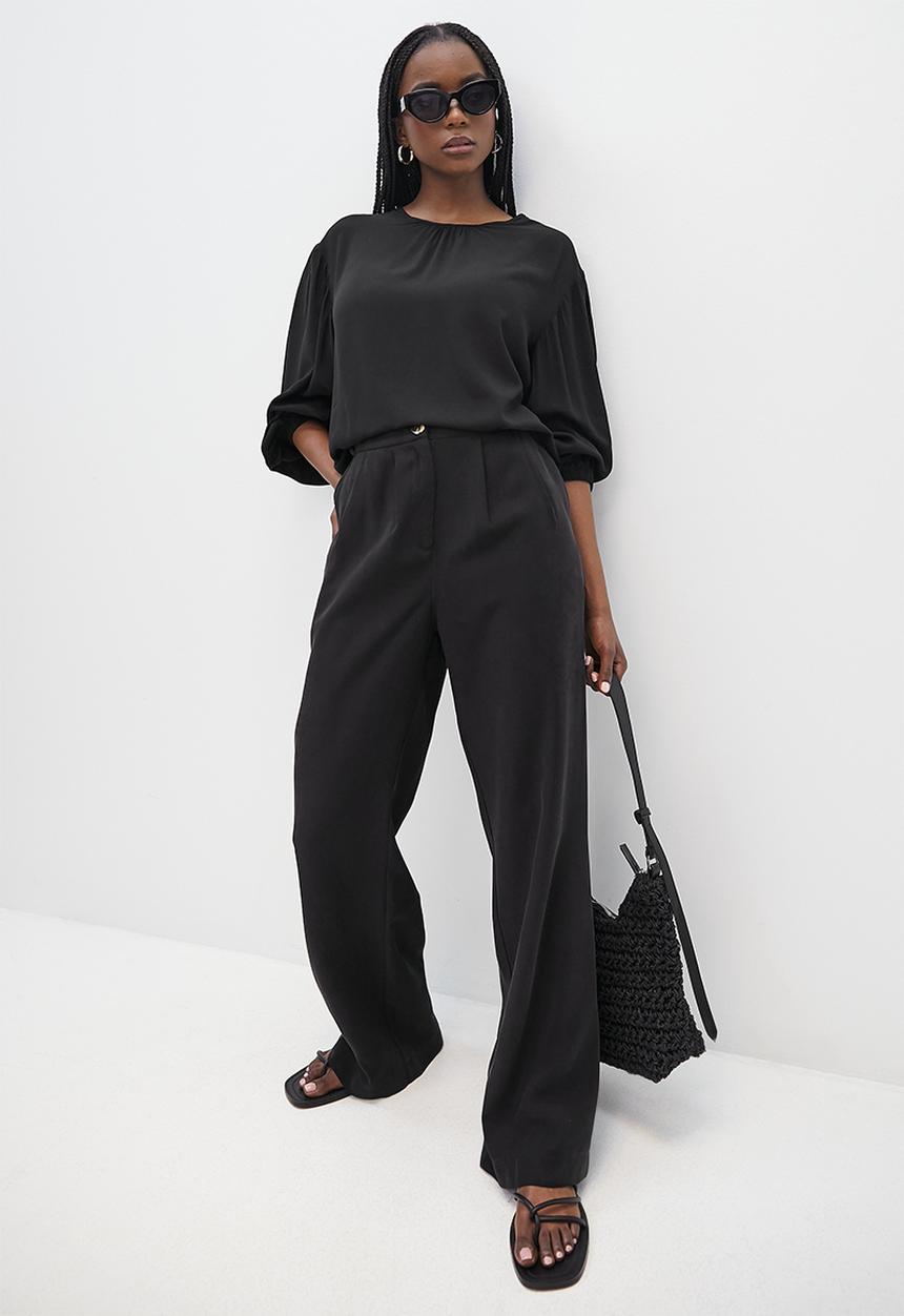 Superbalist - High waisted wide leg trouser - black