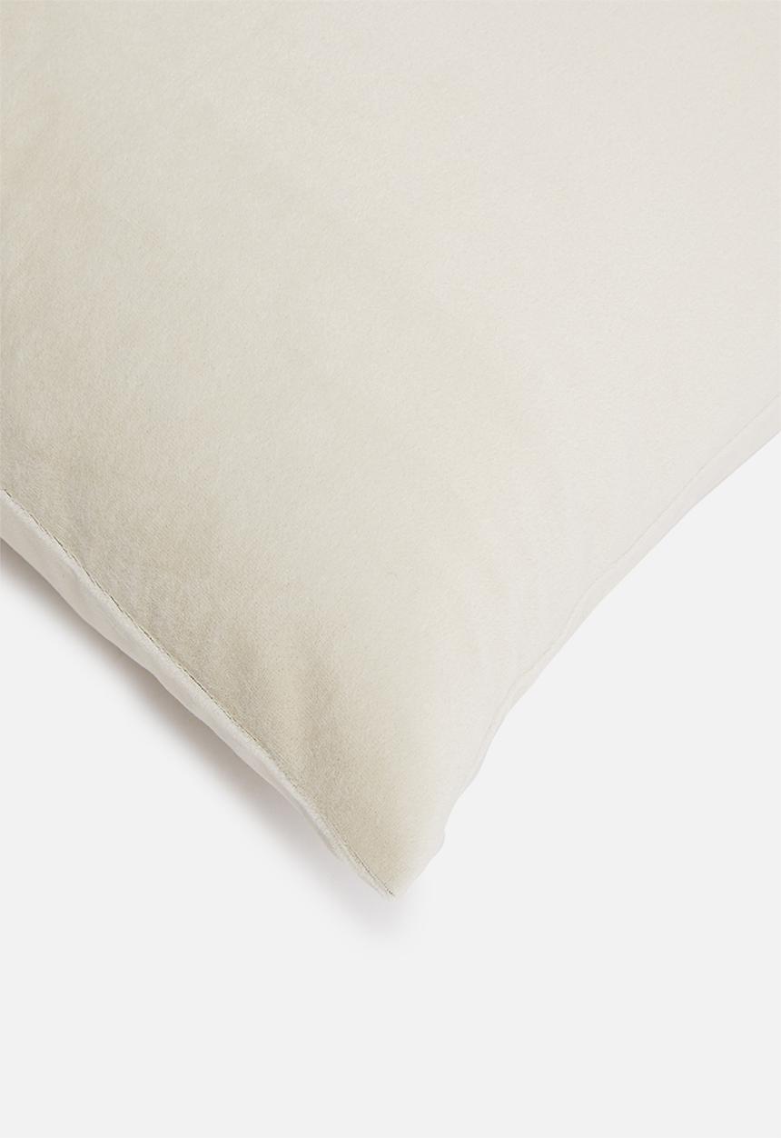 Sixth Floor - Lavish cushion cover - angora