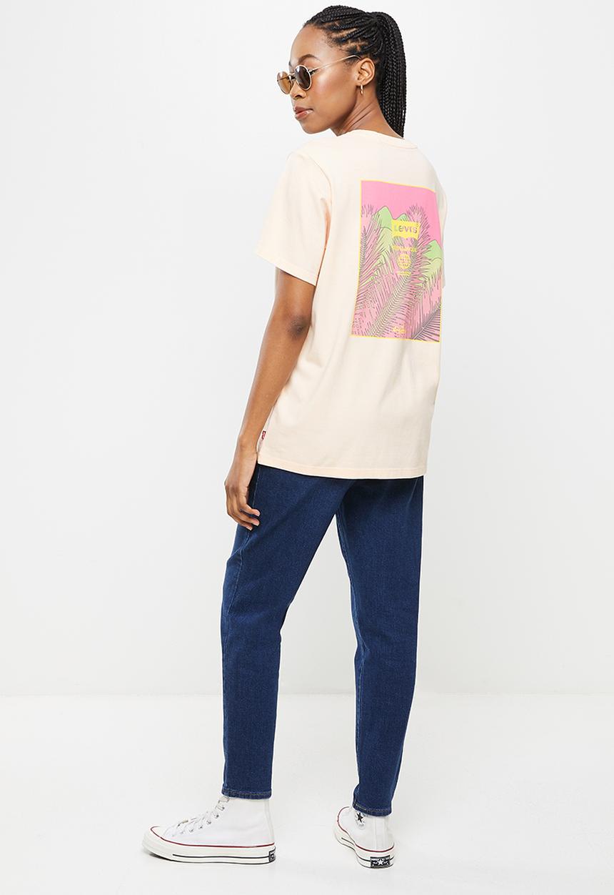 Levi’s® - Graphic jet tee ama right on photo - peach puree