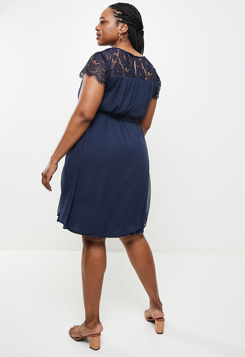 Vero Moda - Plus Carolina short sleeve dress - navy 