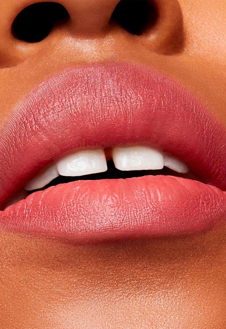 MAC - Powder Kiss Velvet Blur Slim Stick - Sheer Outrage