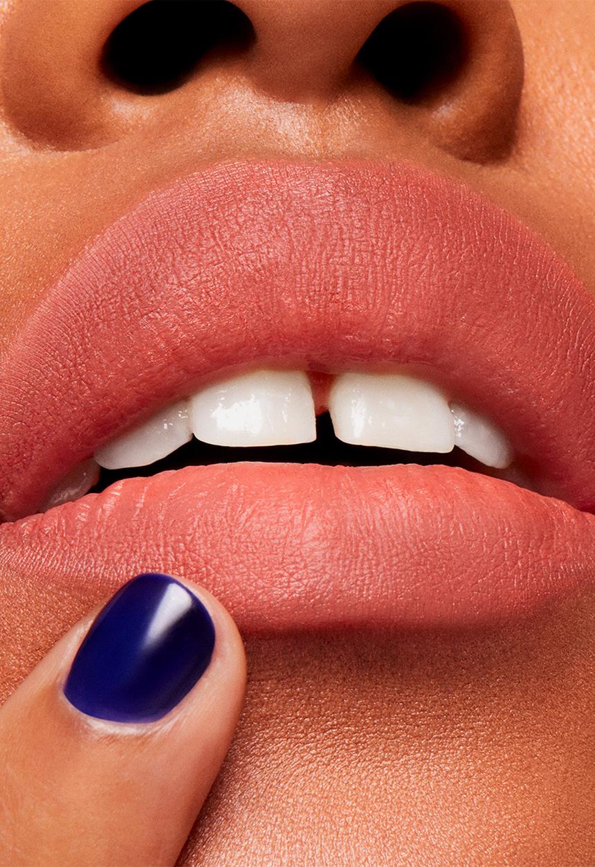 MAC - Powder Kiss Velvet Blur Slim Stick - Gingerella