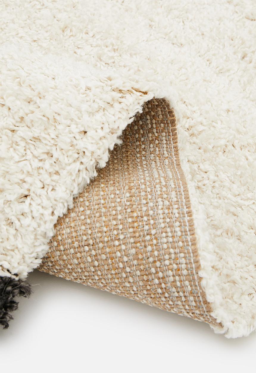 Fotakis - Gipsy shaggy rug - trio triangles black