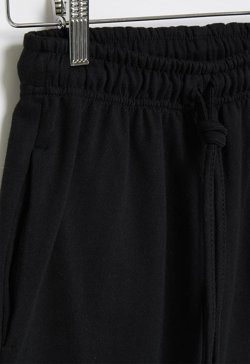 Superbalist - Printed sweat short - black