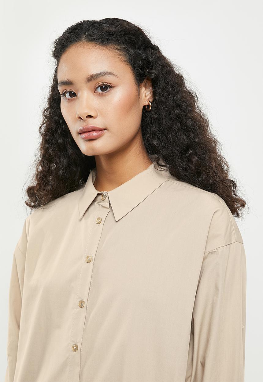 Jacqueline de Yong - Molly solid oversize shirt  - simply taupe