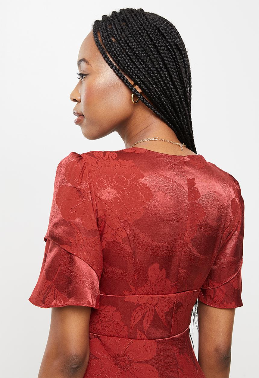 Trendyol - Sleeve detailed satin dress - burgundy
