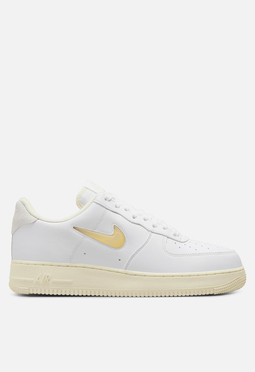 Nike - Air Force 1 '07 lx - white/pale vanilla-coconut milk