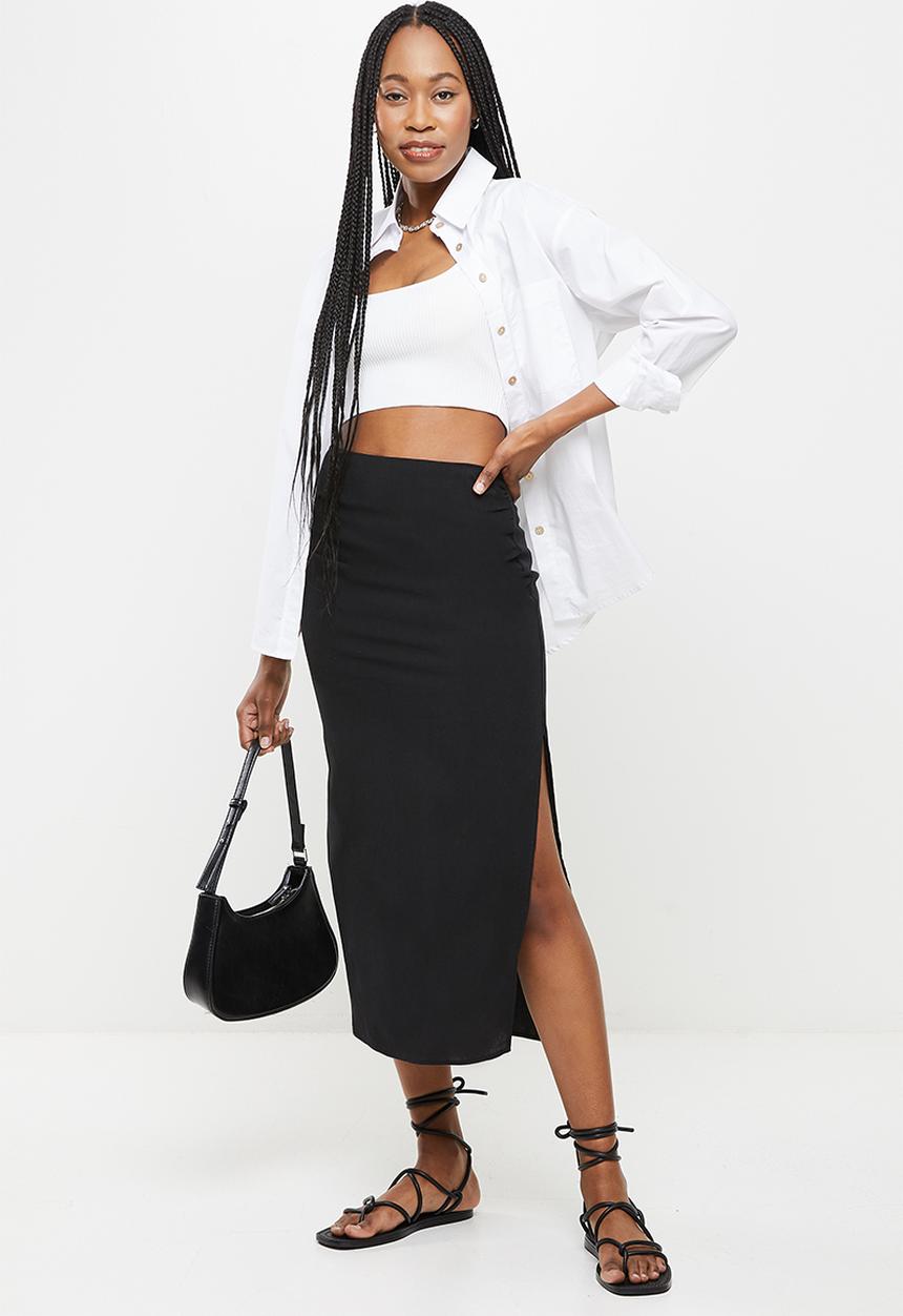 Trendyol - Straight side slit midi skirt - black
