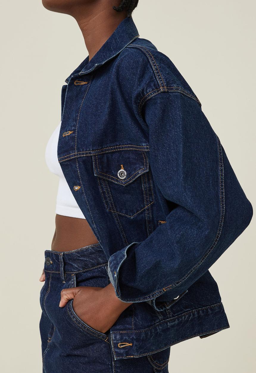 Cotton On - The oversized denim jacket - rinse blue