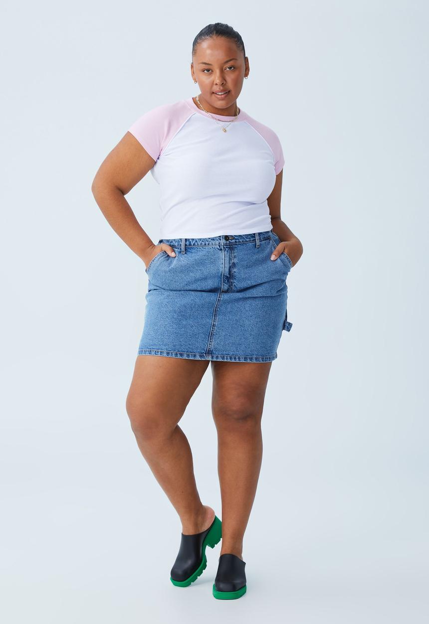 Cotton On - Curve amber raglan short sleeve tee - white & smokey pink