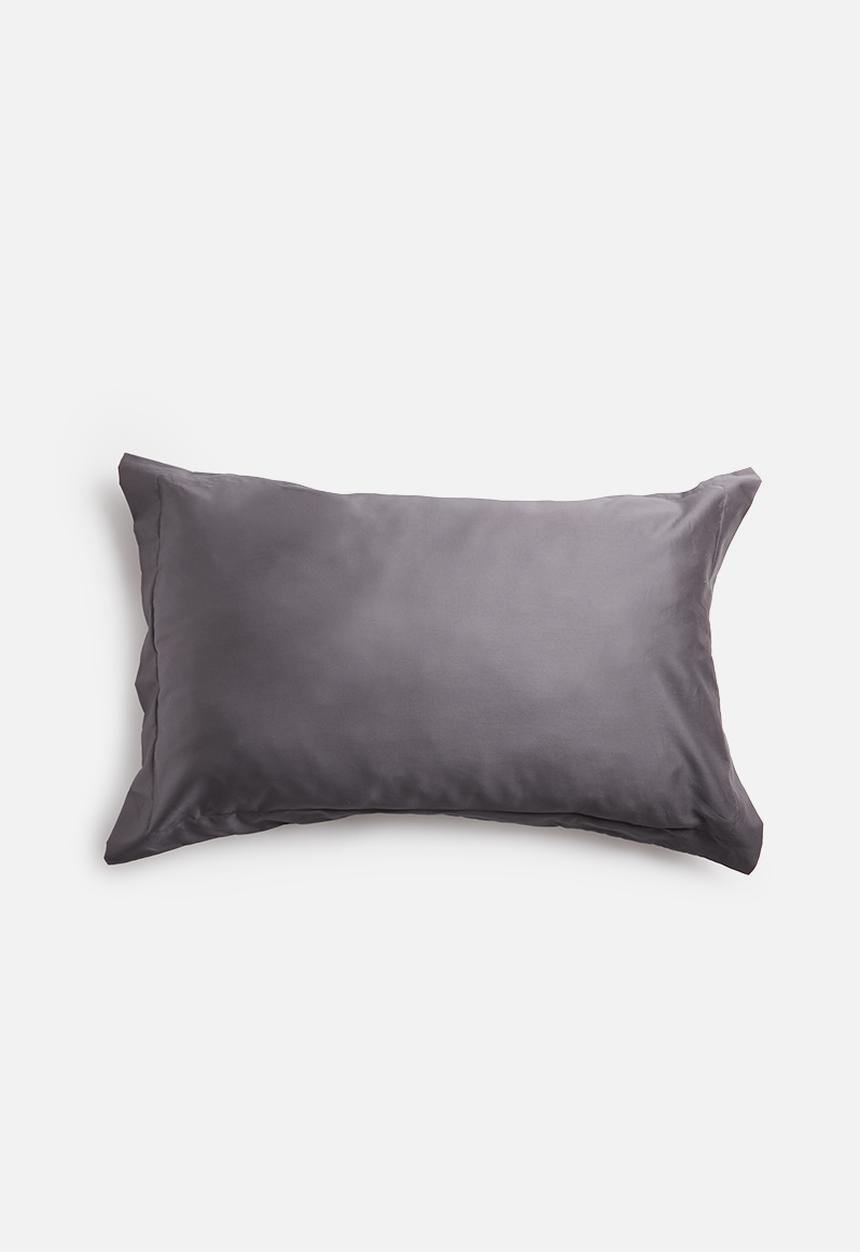Sheraton Textiles - 400tc Egyptian cotton straight stitch pillowcase - charcoal 
