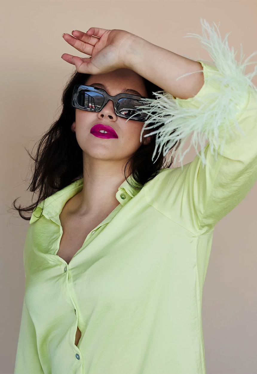 Me&B - Satin shirt with colour feathers - lime