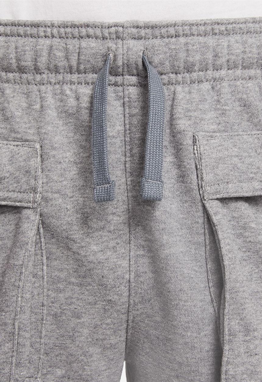 Nike - B nsw club cargo short - carbon heather/white