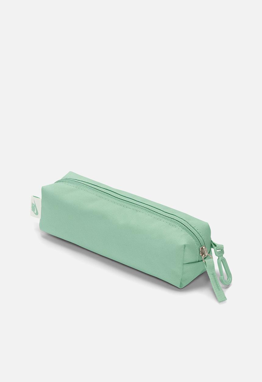 Nike - Nike elemental - enamel green/sail