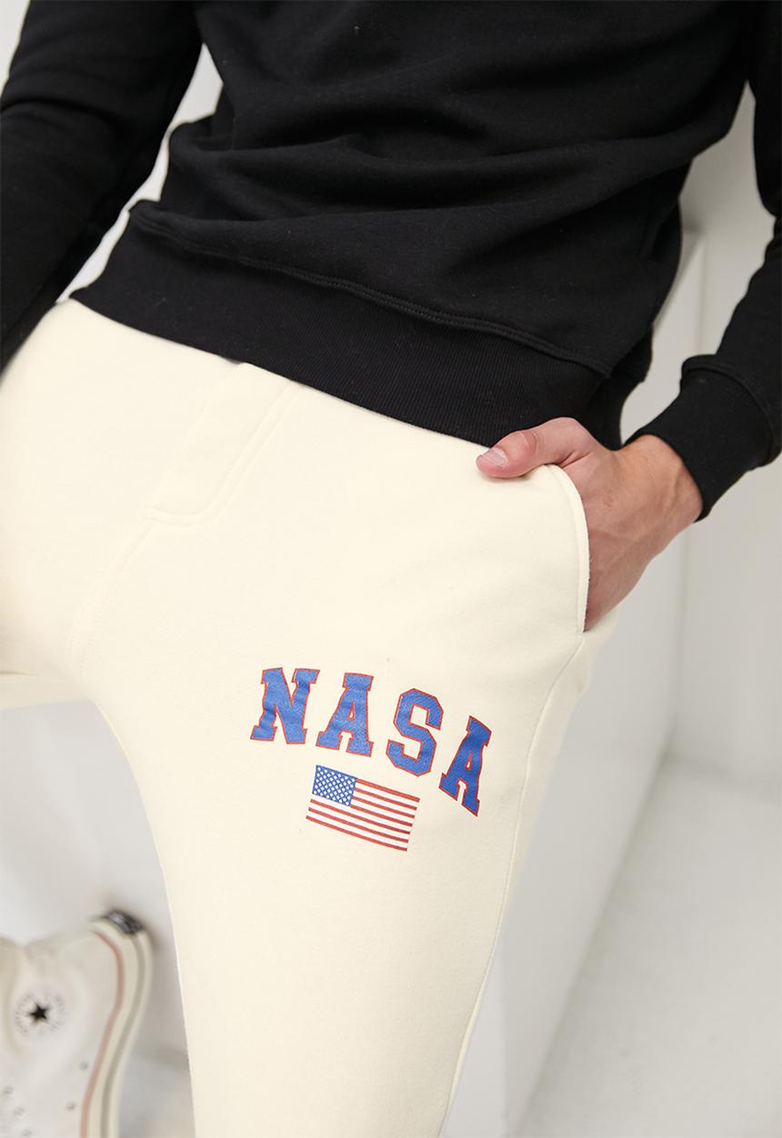 Superbalist - Nasa branded usa jogger - white
