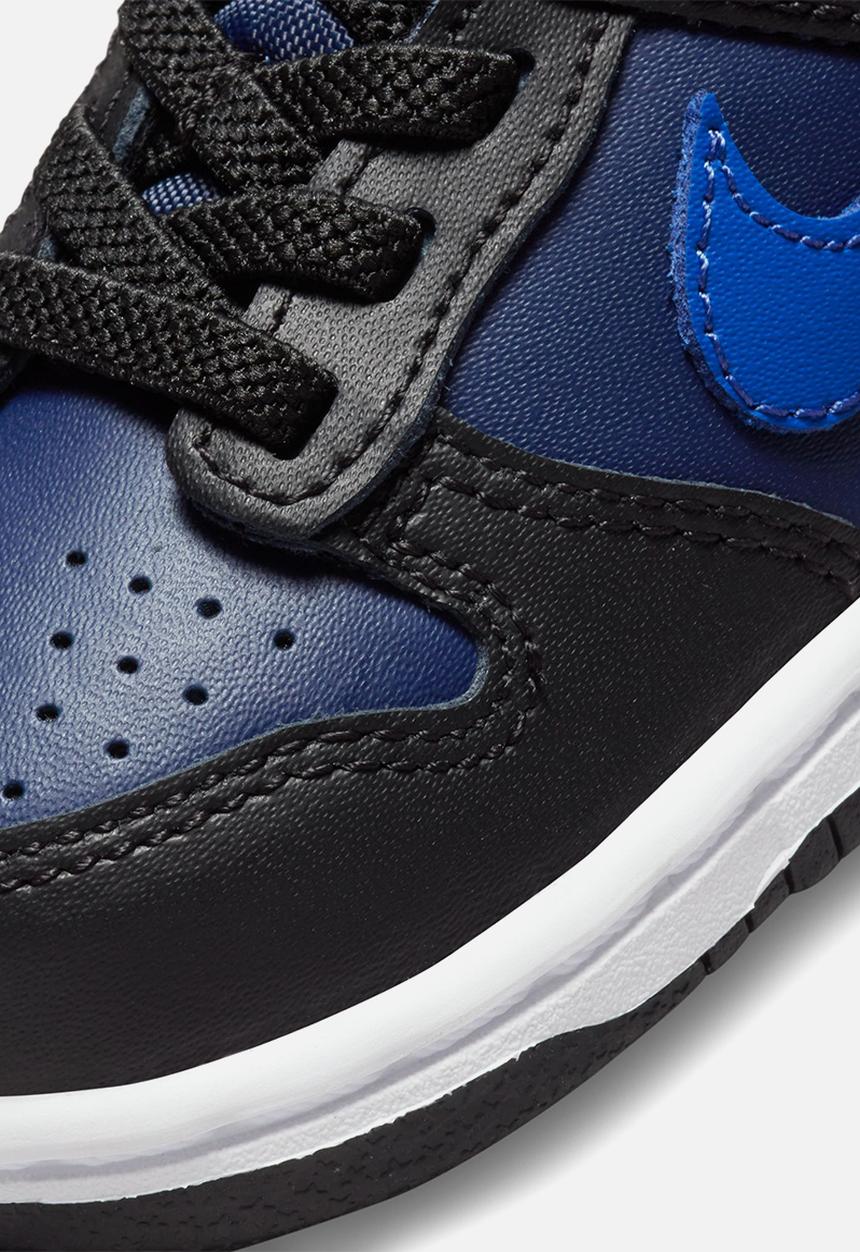 Nike - Nike Dunk Low 
