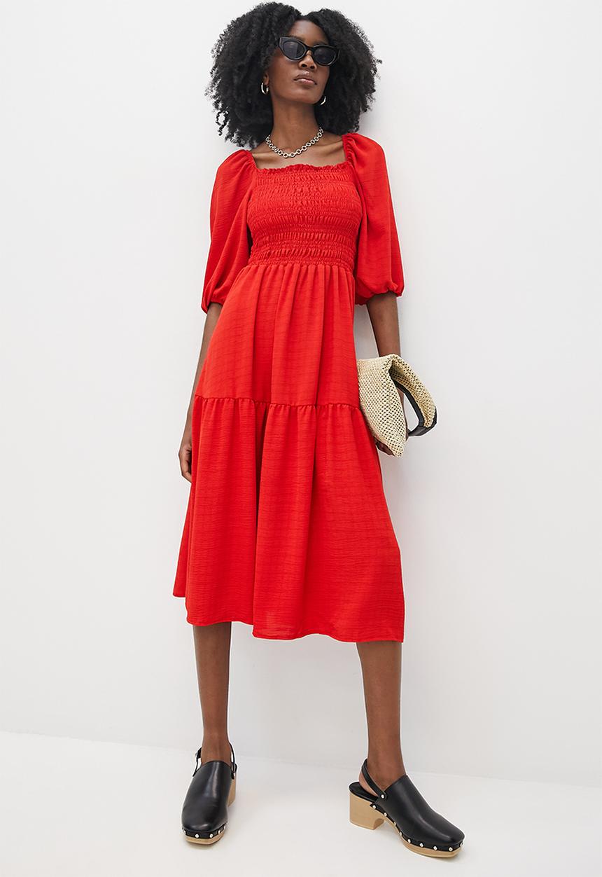 Superbalist - Shirred midi dress - barbados cherry