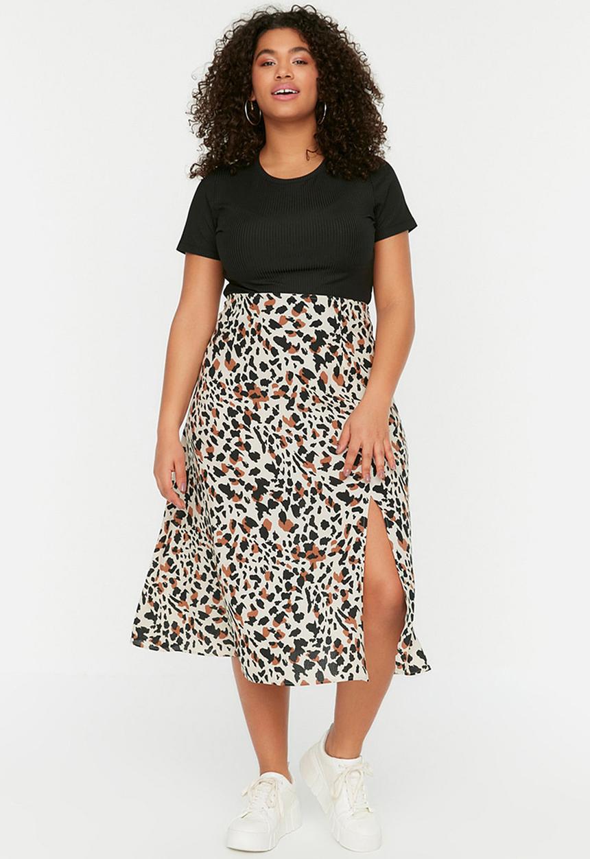 Trendyol - Plus print slit detail skirt - beige