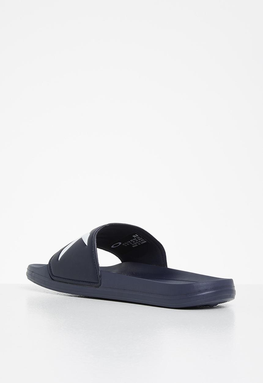 Oakley - Summerville slide - fathom