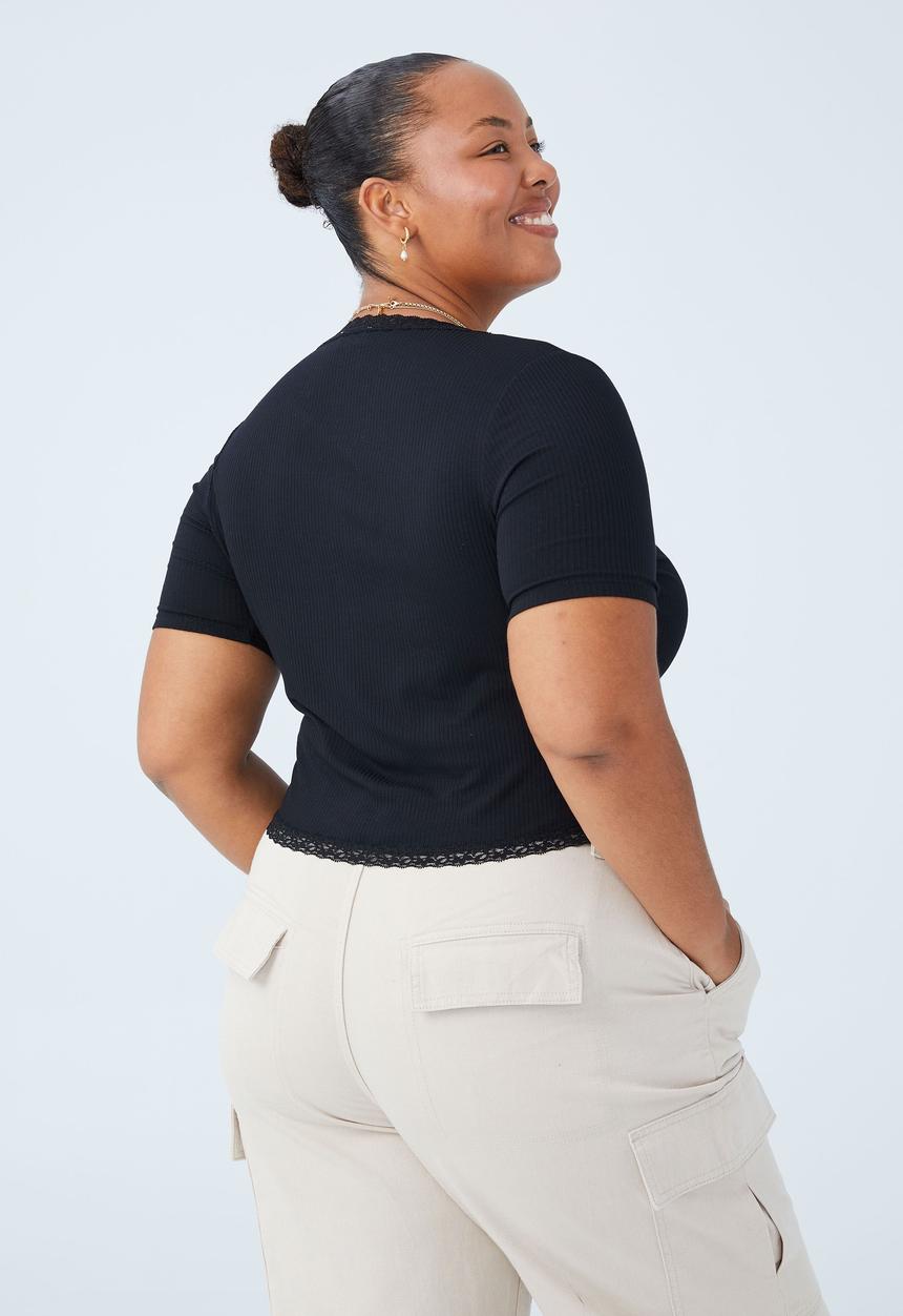 Cotton On - Curve courtney lace button down short sleeve top - black