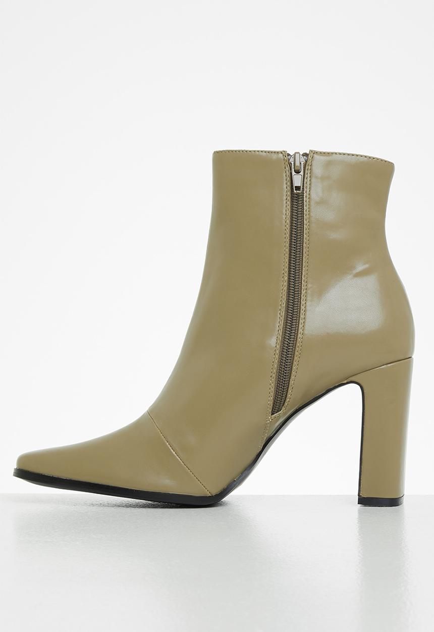 Z_Code_Z - Olivia set-back heeled ankle boot - khaki