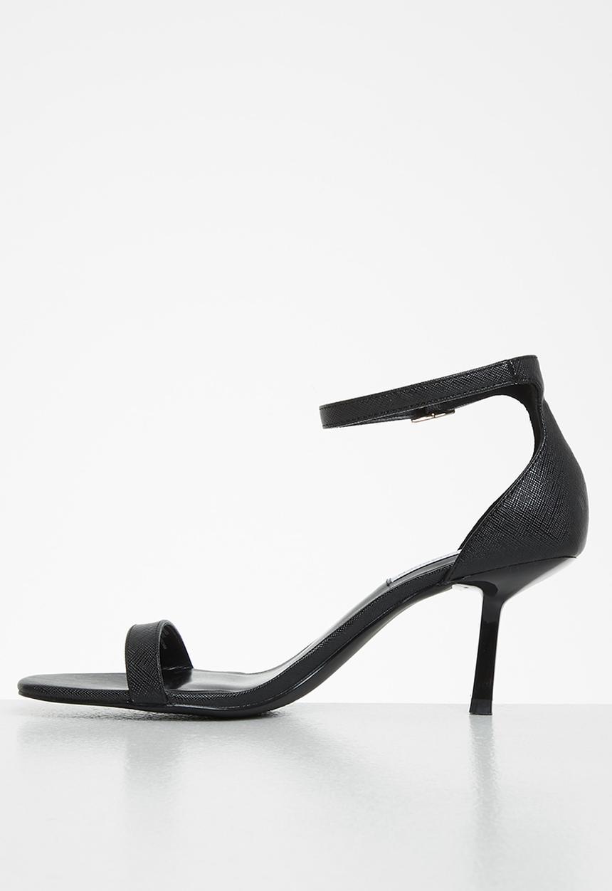 Steve Madden - Blaire stiletto kitten heel - black patent
