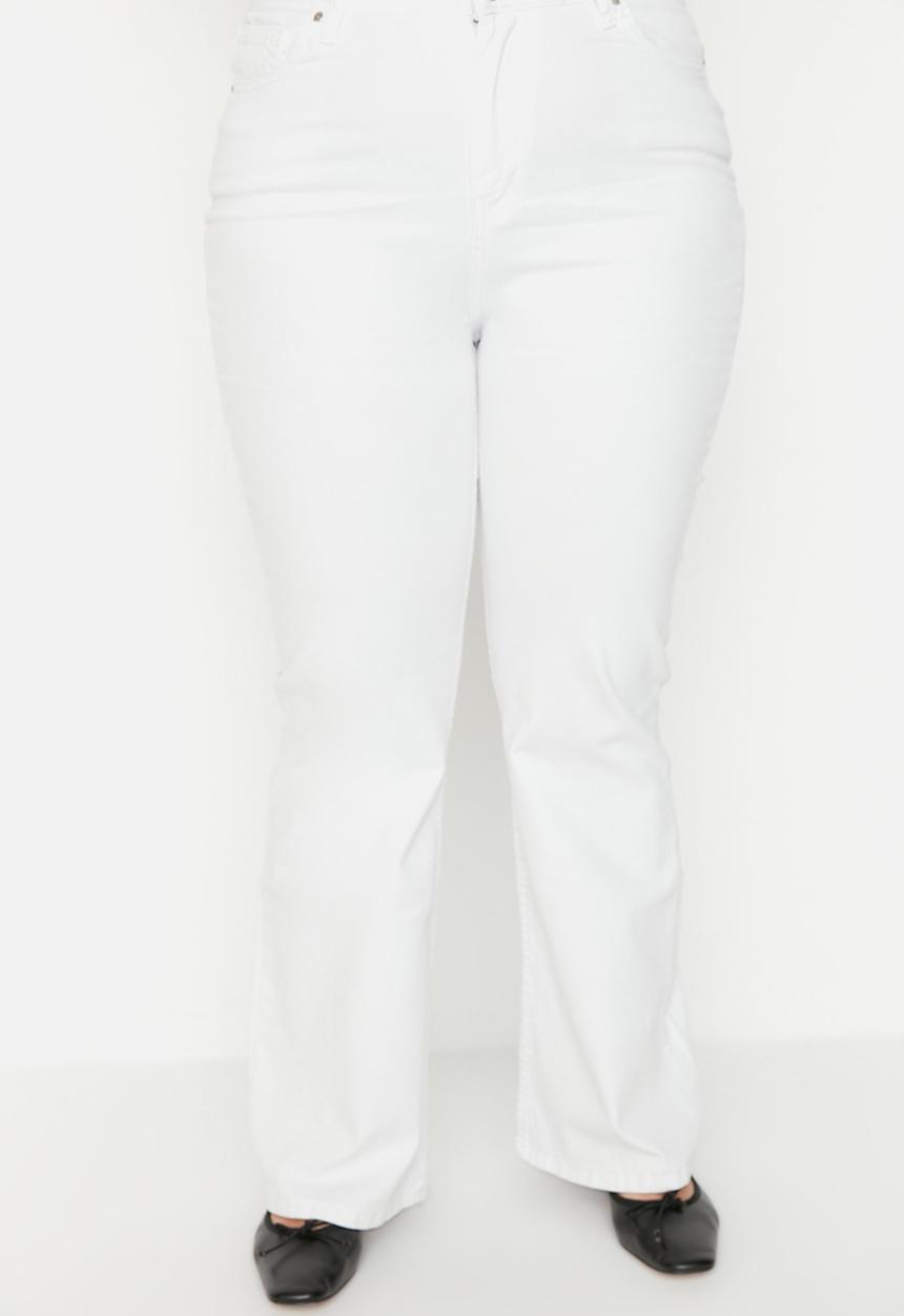 Trendyol - Plus high waist flare fit jeans - white