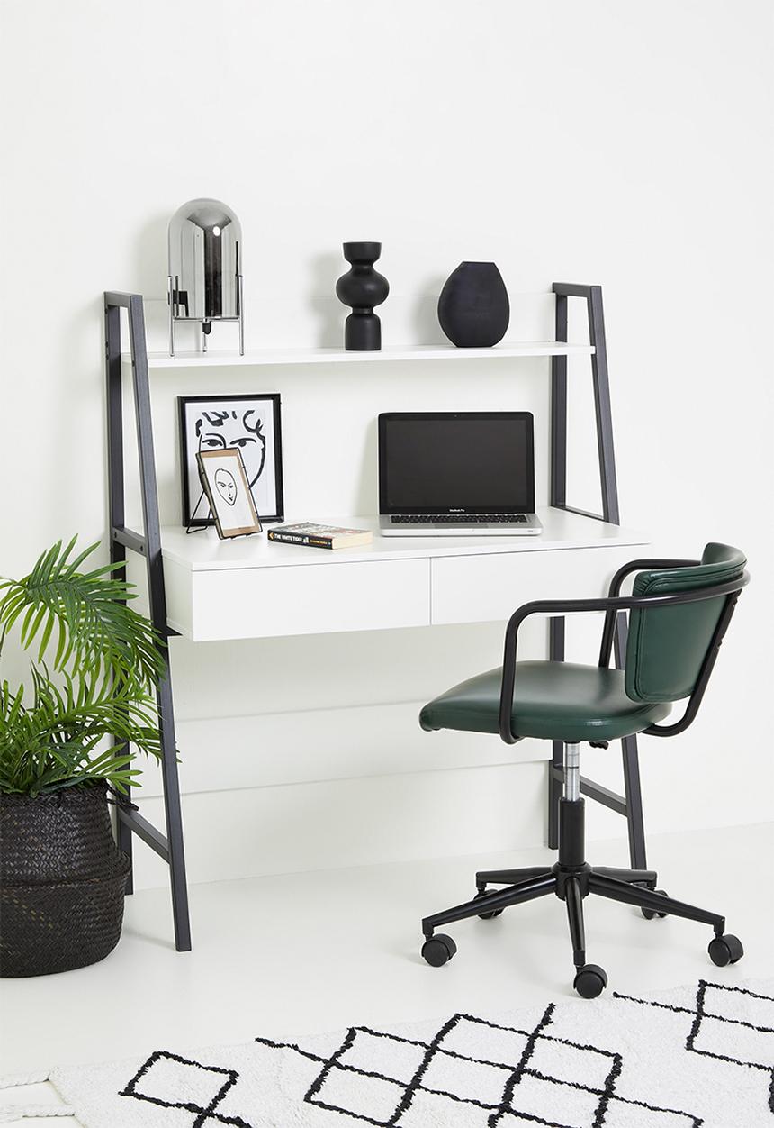 Sixth Floor - Station desk - black & white
