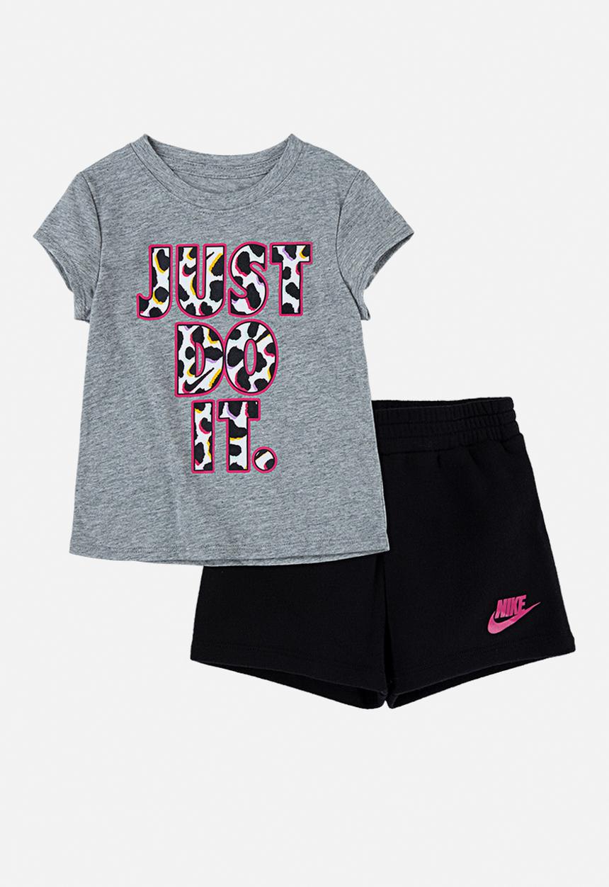 Nike - Nkg wildflower short set - black & Grey 