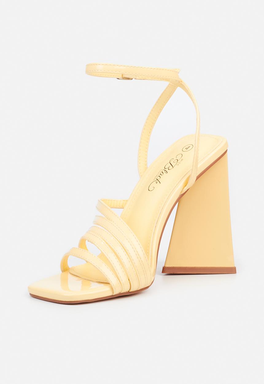 Miss Black - Trilogy1 block heel - yellow