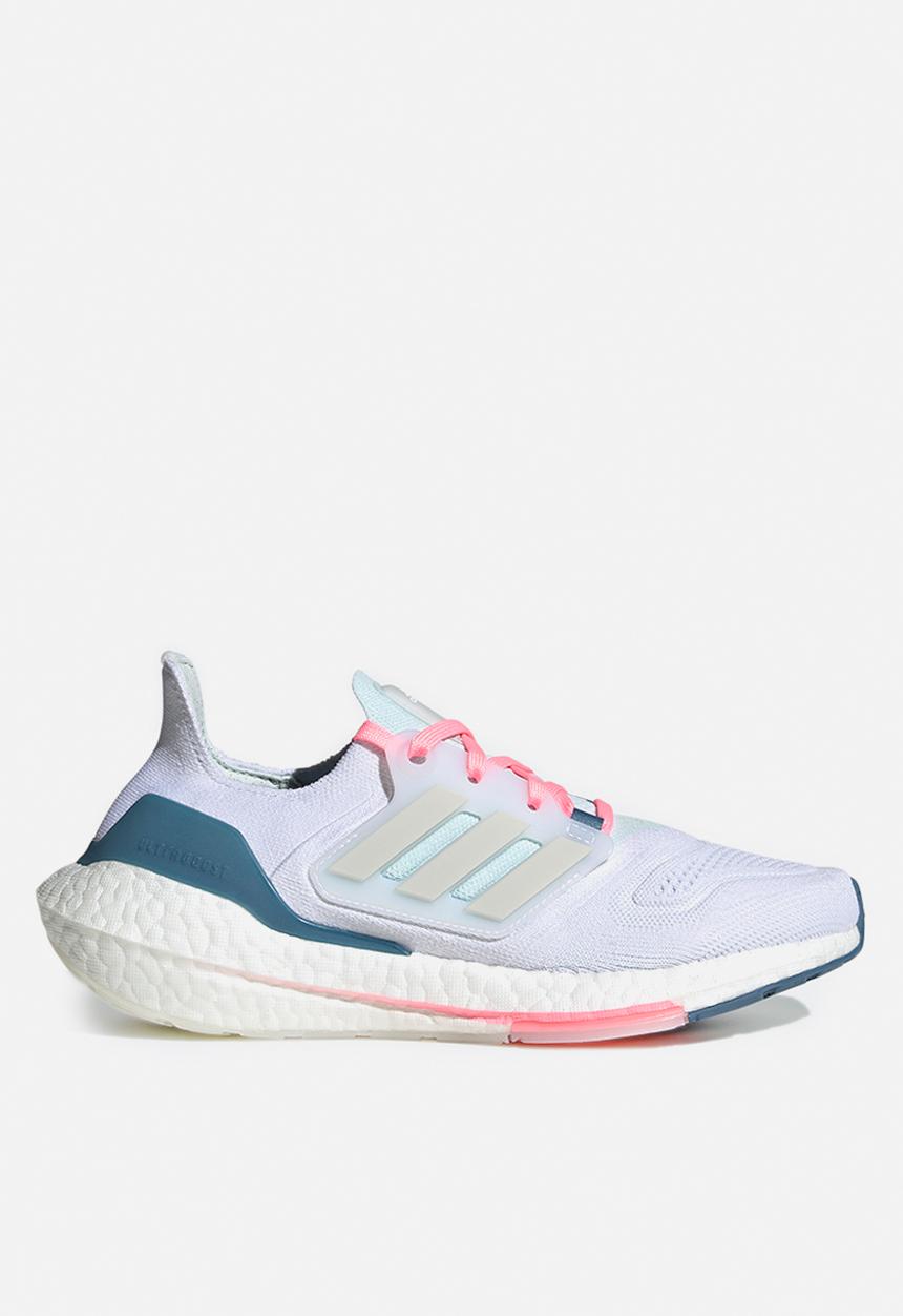 adidas Performance - Ultraboost 22 w - ftwr white/grey one/almost blue